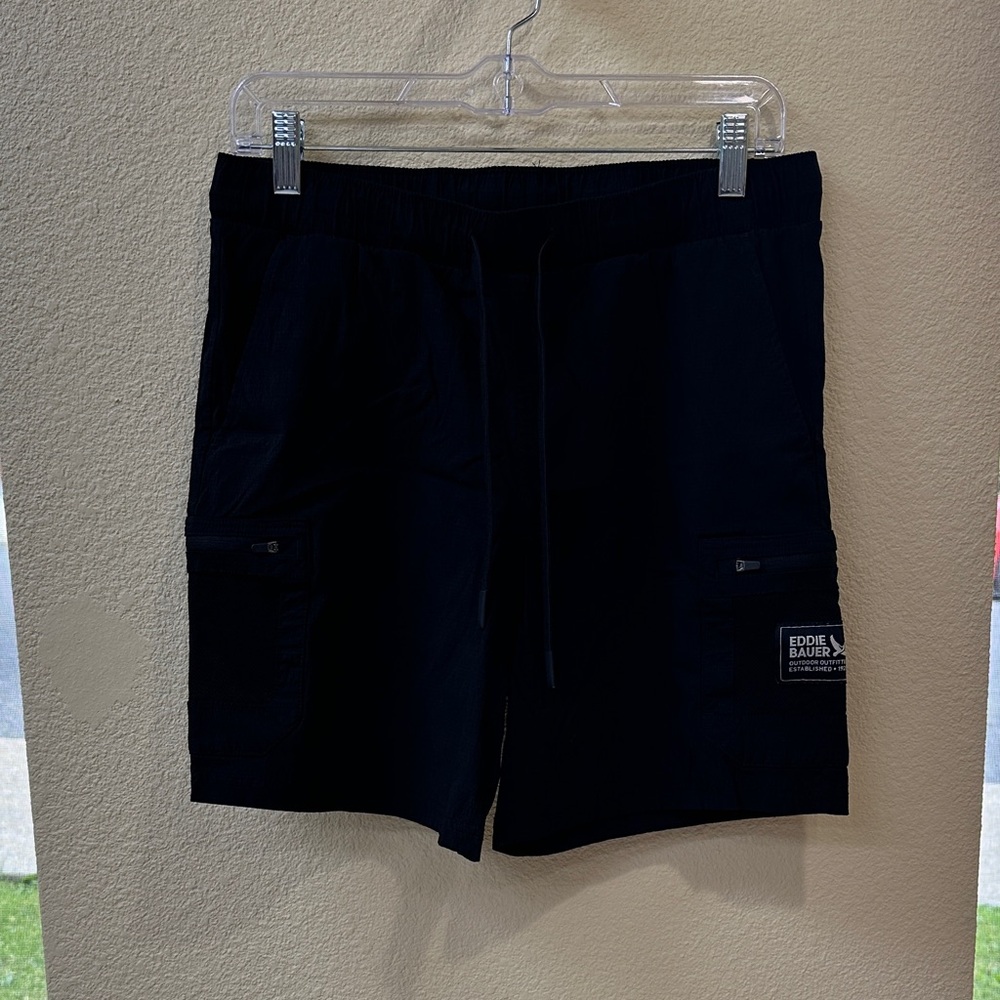 Eddie Bauer Men's Black Cargo Hiking Shorts Size Medium Outdoor Utility Shorts - Picture 2 of 8